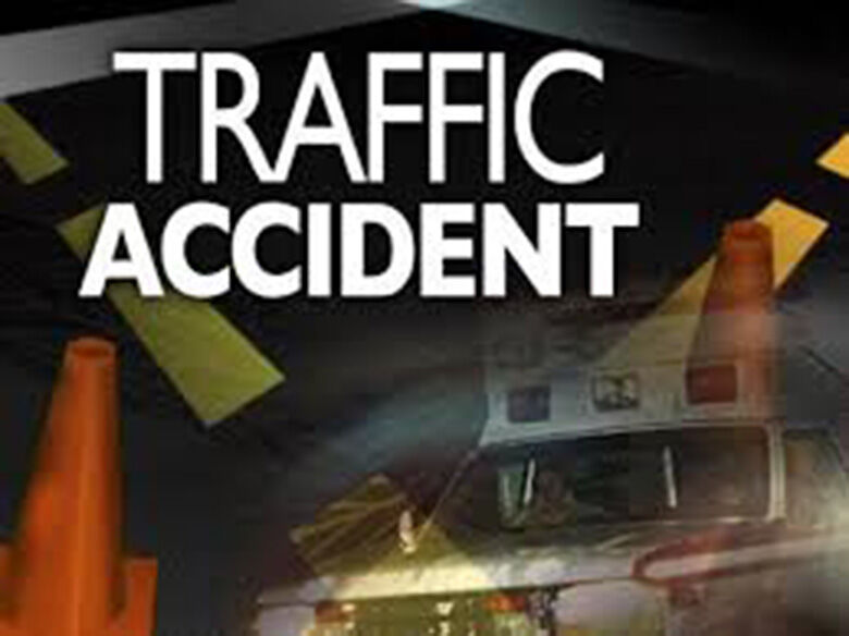 Sullivan man hurt in crash in front of Eureka High School